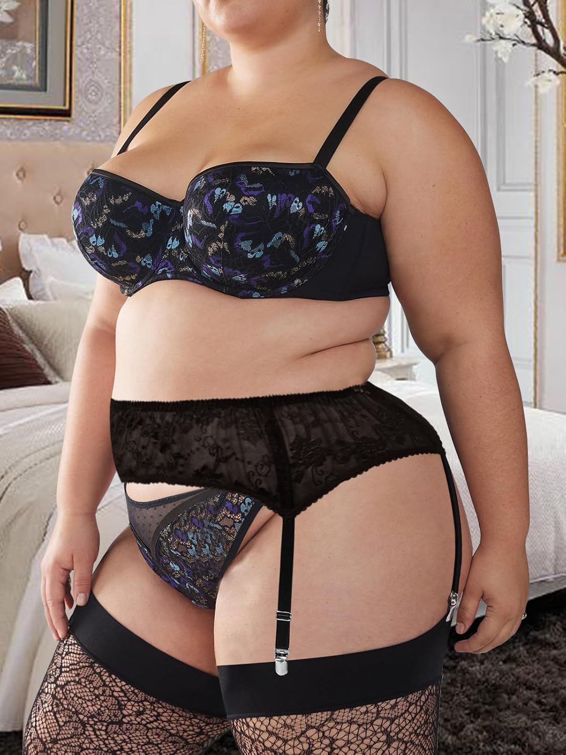 Moon Wood Plus Size Lace Mesh Garter Belt — image 6